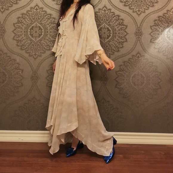 NWOT BCBG MaxAzria silk blend dress - Picture 9 of 13